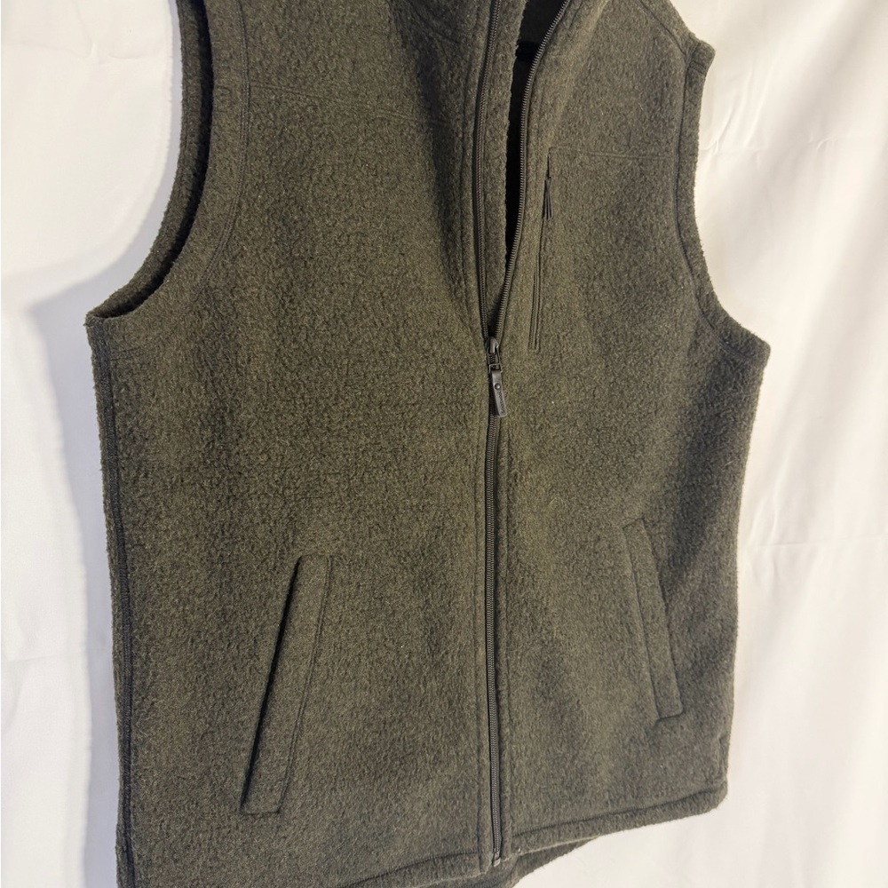 Smartwool Hudson Trail Vest, size Large. - Picture 3 of 7